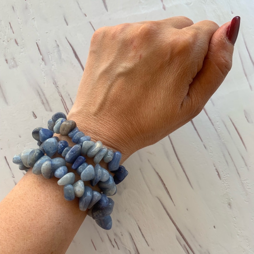 Boho handmade genuine blue quartz stretch bracelet - Picture 4 of 4